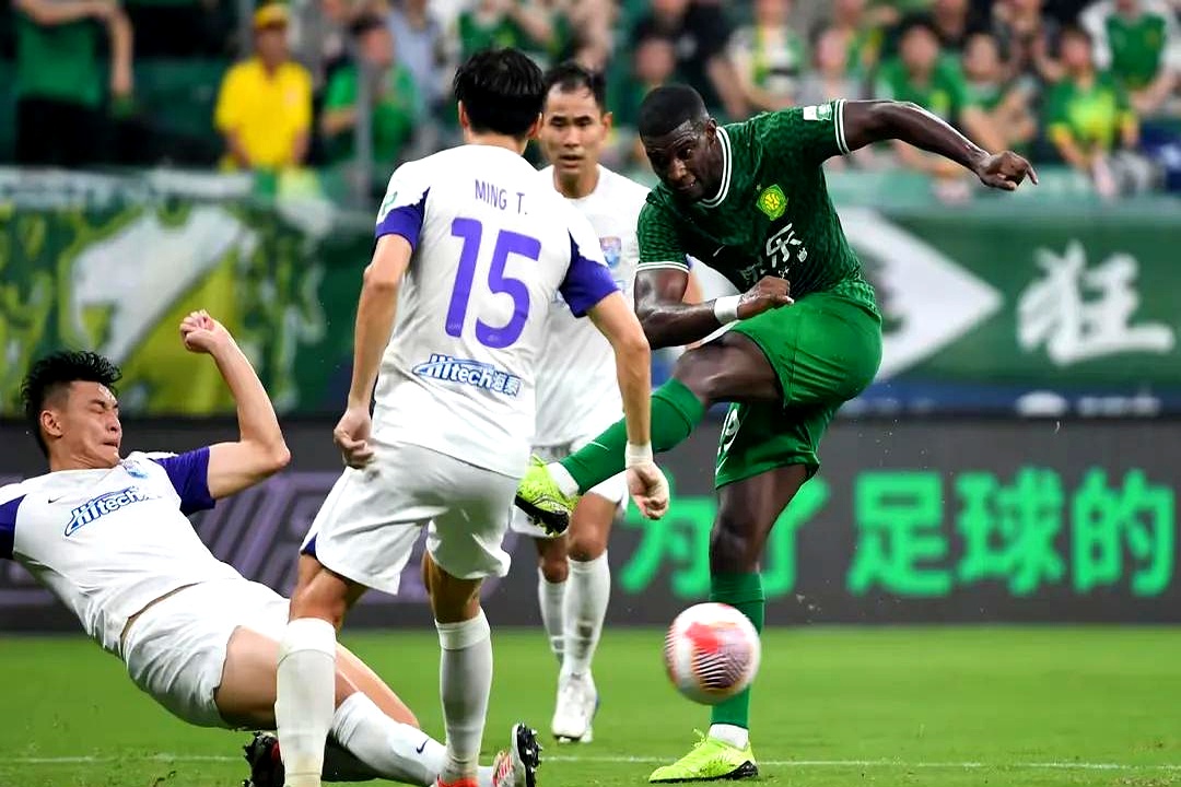 爱游戏中国-赛地聚焦：中超窗口期热度飙升，亚特兰大刷新队史纪录，震撼外界，赛程密集仍需轮换的简单介绍