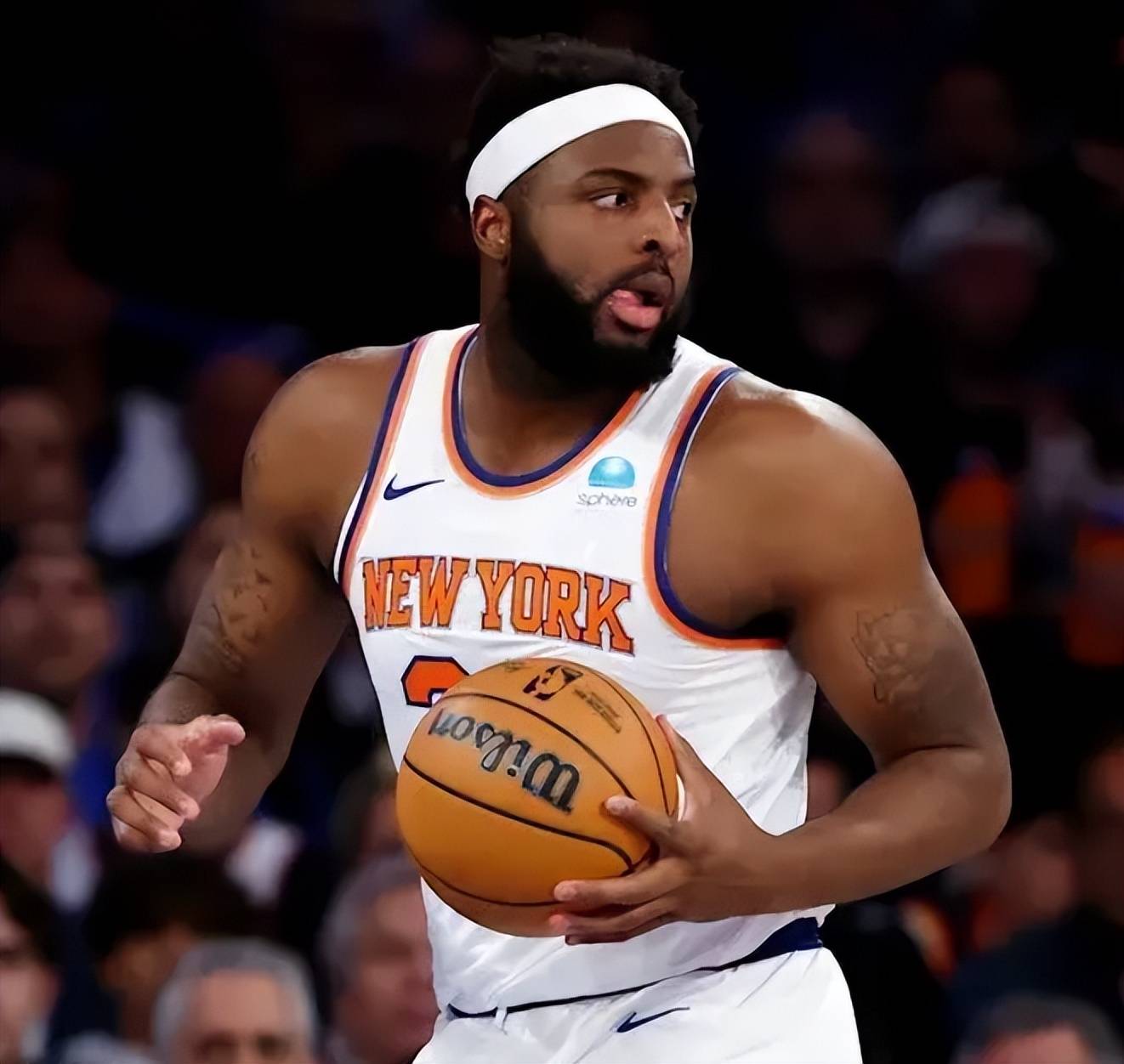 爱游戏官方网站-赛地聚焦——欧篮联转会期热度飙升；斯图加特扳平良机；球迷炸锅；年轻球员得到机会的简单介绍