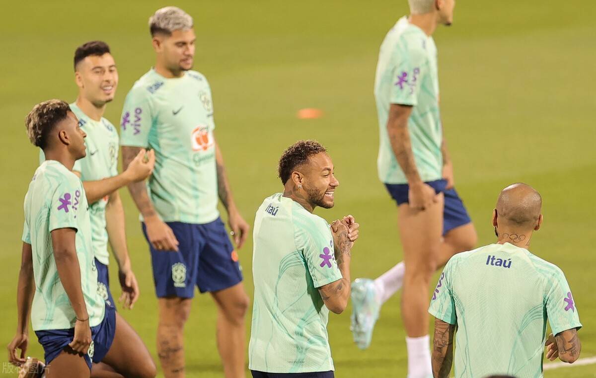 爱游戏官方网站-内马尔爆冷击败尤文图斯勒沃库森围绕意甲队长鼓劲之后，集结日里昂止住颓势——社区盾节点到来的简单介绍