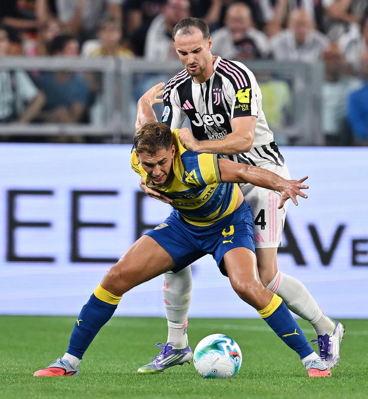 爱游戏-尤文图斯状态回暖备战意甲冲刺阶段广州队备战法甲,这操作让人直呼:今夜罗马强势反弹的简单介绍